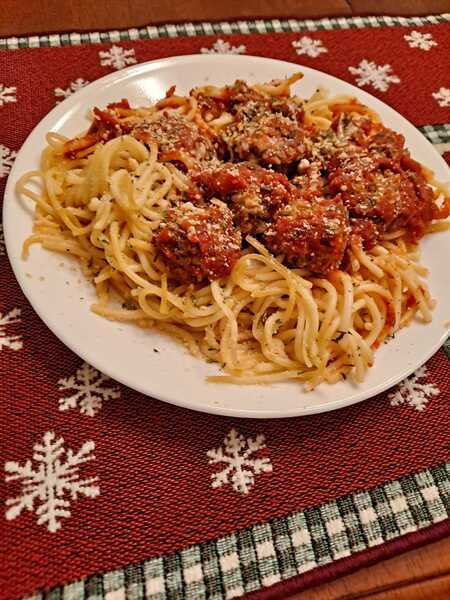 Spaghetti with Meatballs